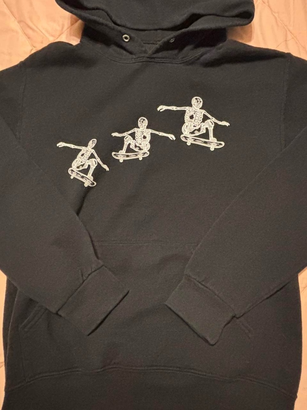 hoodie - Picture 2 of 4